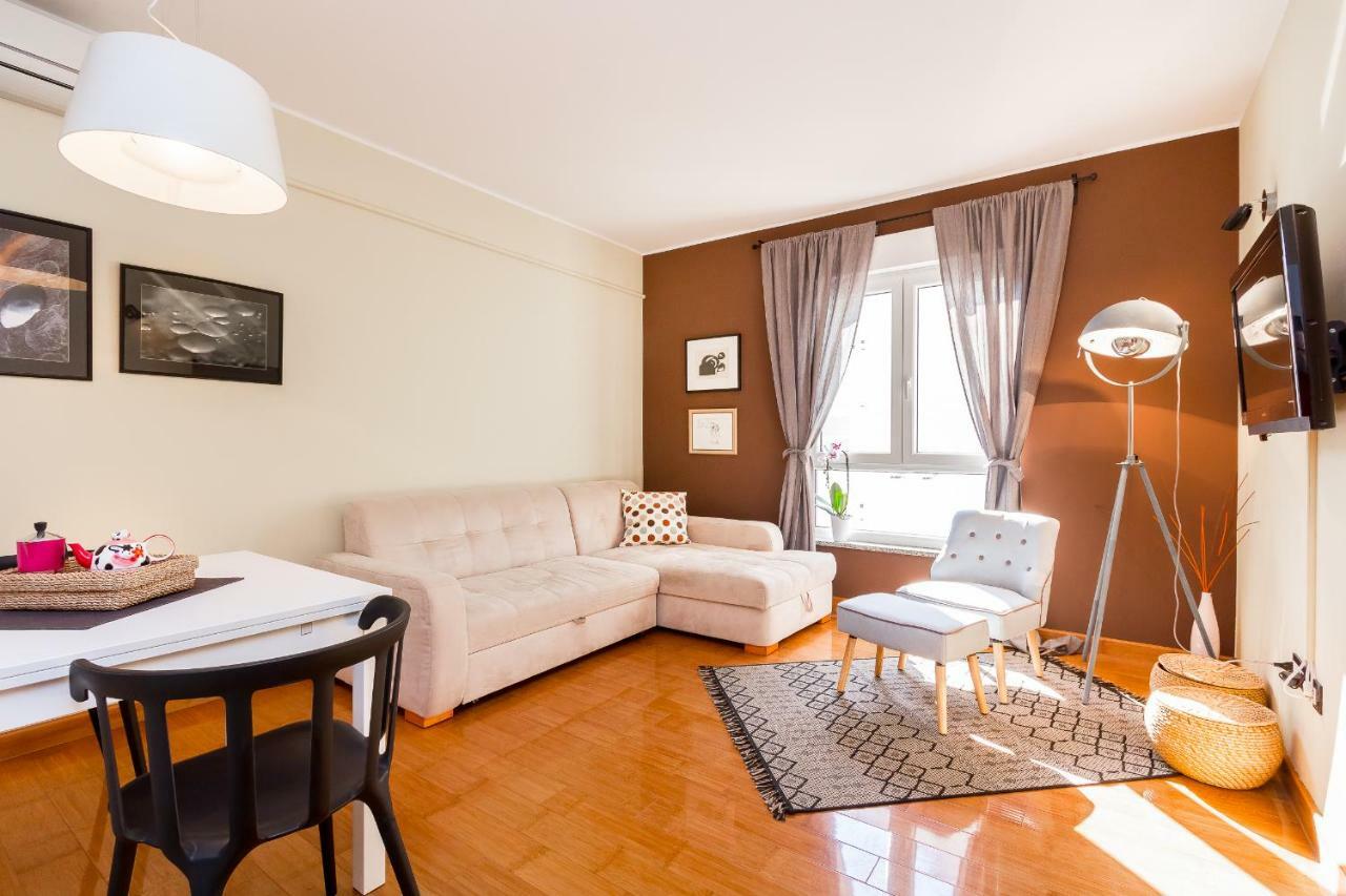 City Stylish Apartment Пула Экстерьер фото